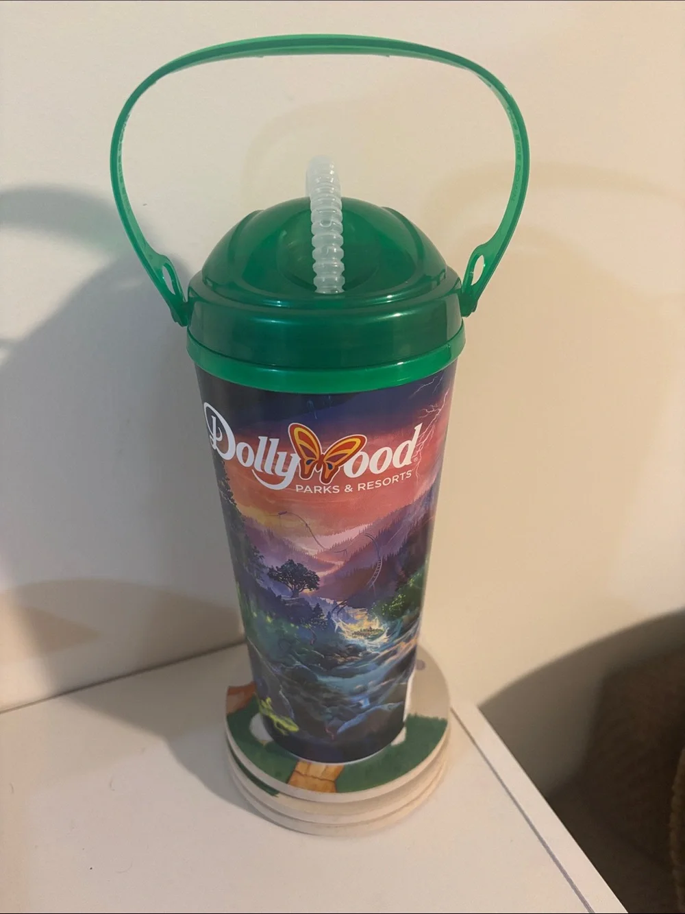 Dollywood free drinks